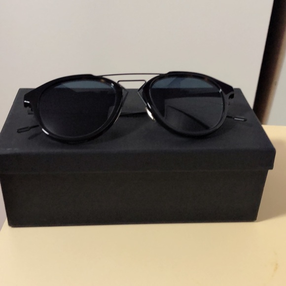 Dior sunglasses - Picture 3 of 6